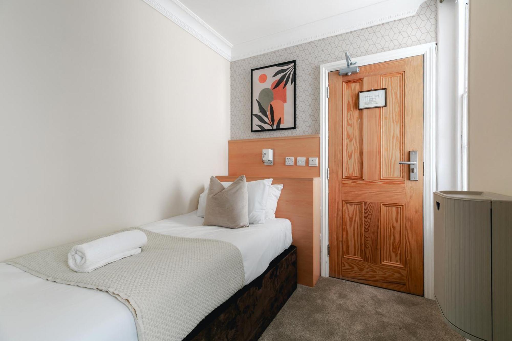 Mina Hotel 3*